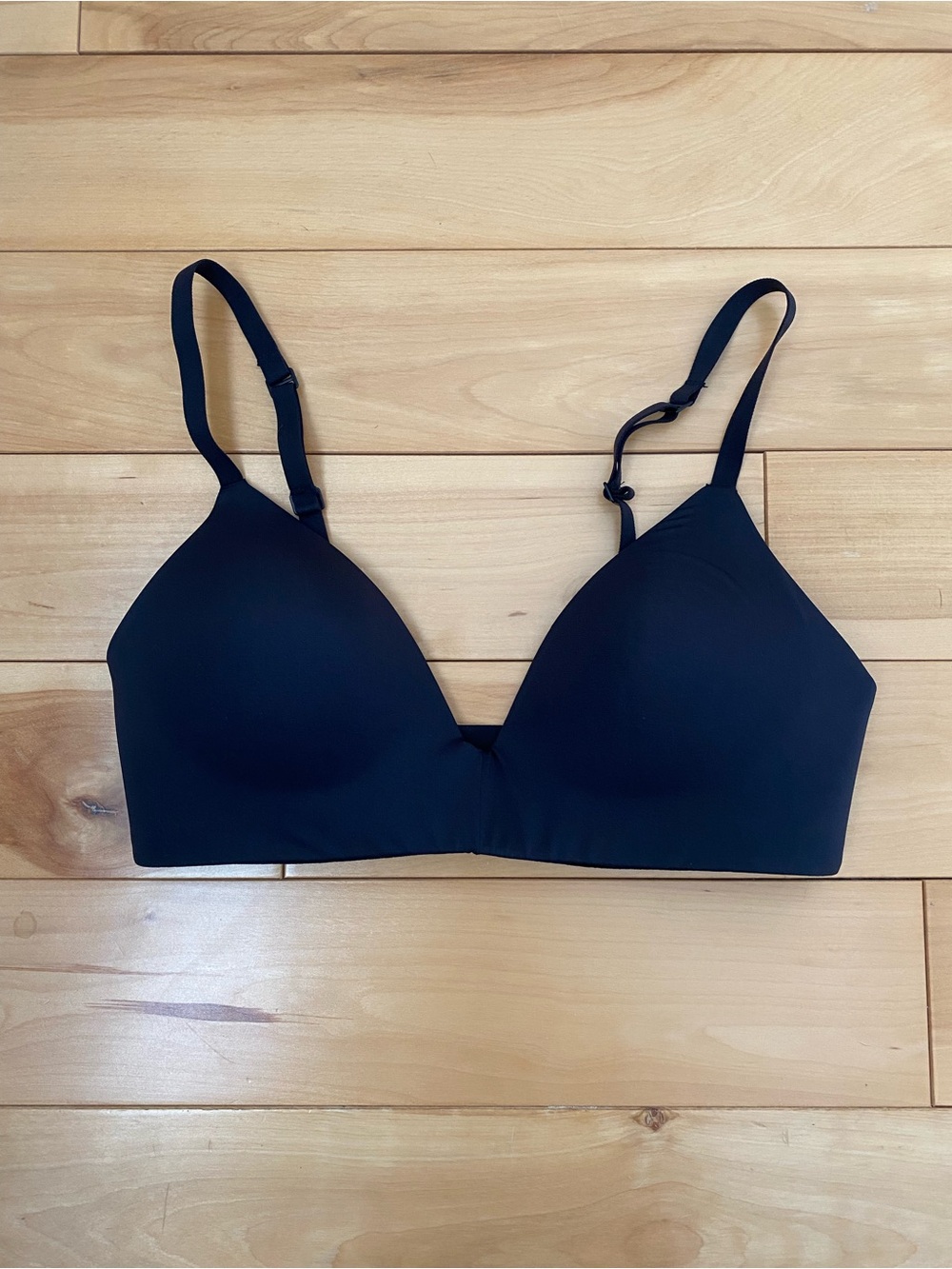 SKIMS Wireless Form T-shirt Demi Bra